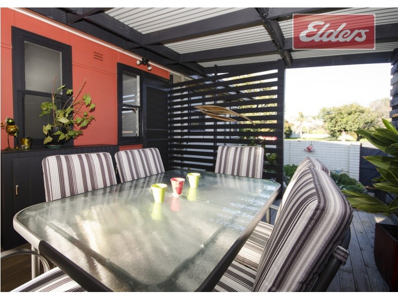 945 Captain Cook Drive, North Albury NSW 2640