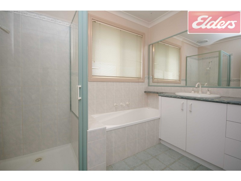 2 Eagle Court, Wodonga VIC 3690