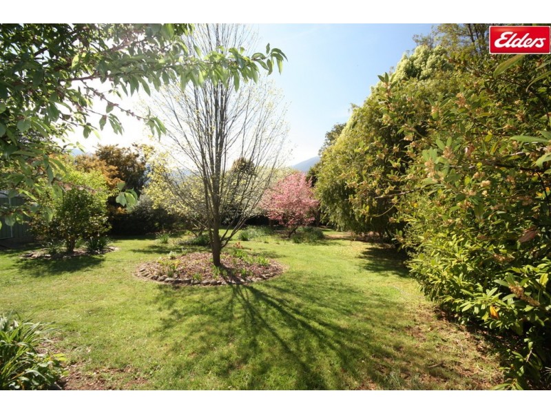 12 Allamar Court, Tawonga South VIC 3698