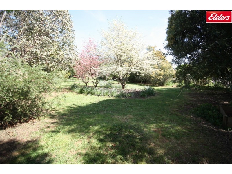 12 Allamar Court, Tawonga South VIC 3698