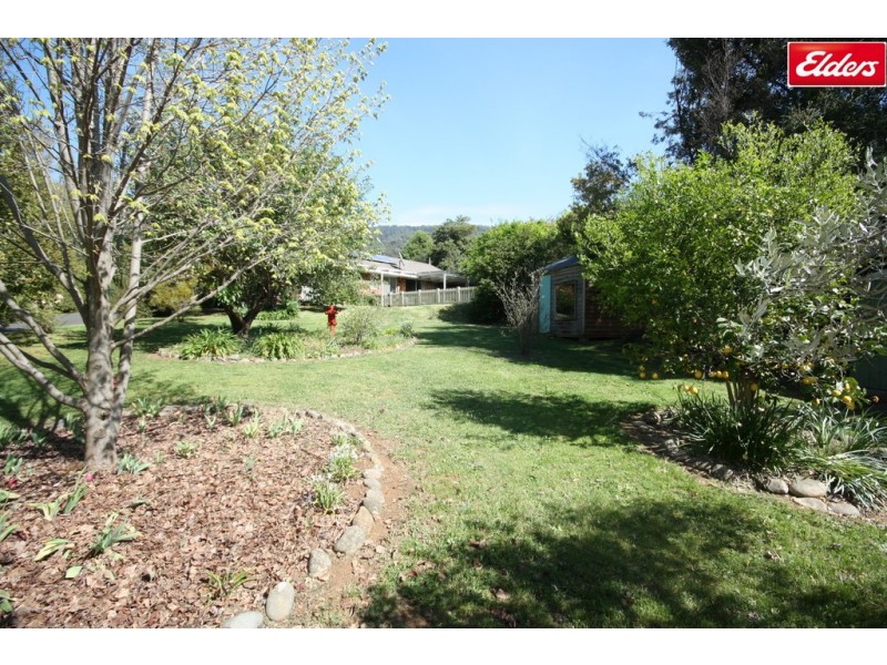 12 Allamar Court, Tawonga South VIC 3698