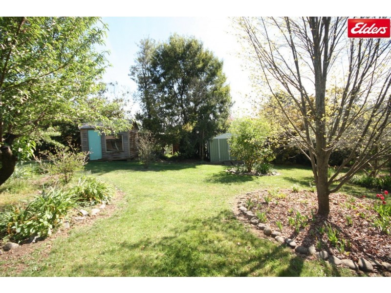 12 Allamar Court, Tawonga South VIC 3698