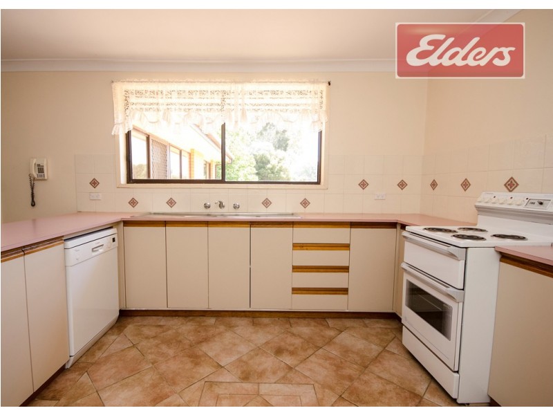 193 Kennedy Street, Howlong NSW 2643