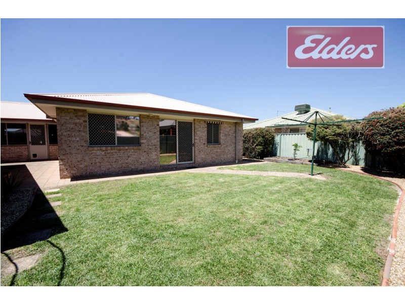 2 Curlew Court, East Albury NSW 2640