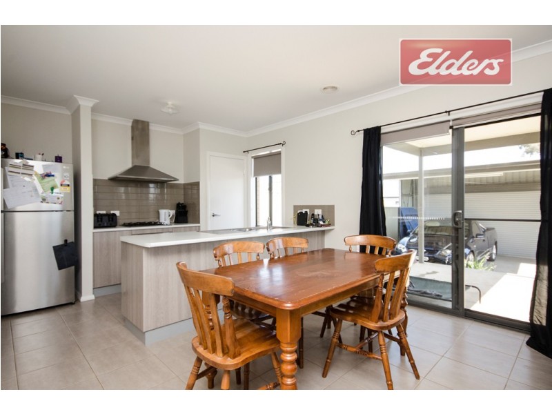 35 Derwent Way, Wodonga VIC 3690