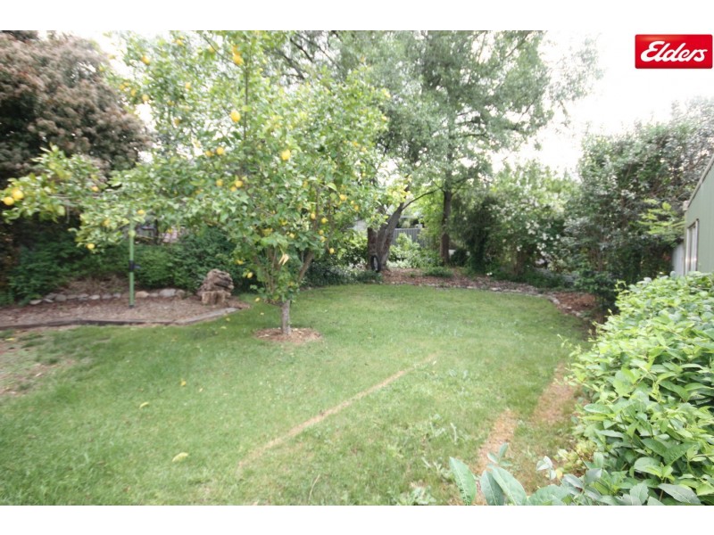 1 Feathertop Street, Tawonga South VIC 3698