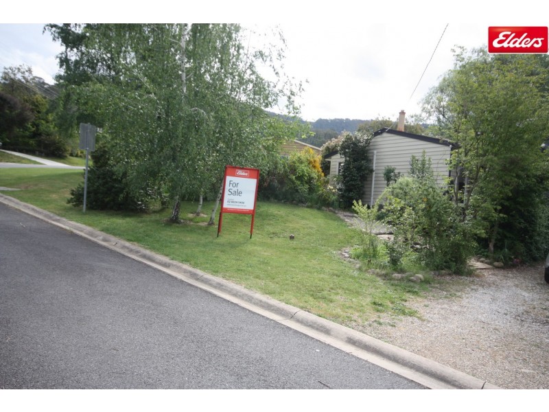 1 Feathertop Street, Tawonga South VIC 3698