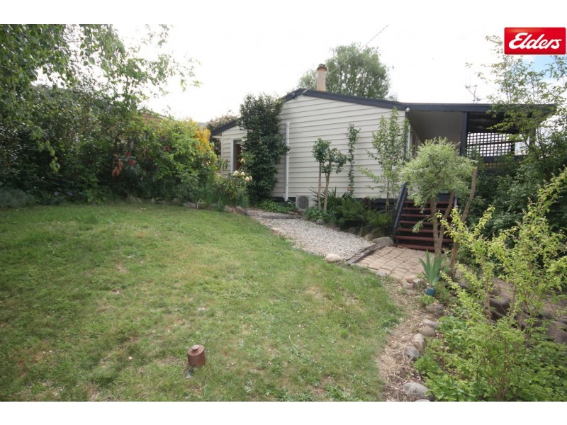 1 Feathertop Street, Tawonga South VIC 3698