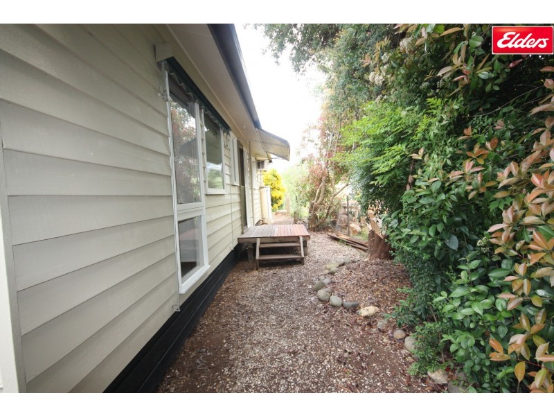 1 Feathertop Street, Tawonga South VIC 3698