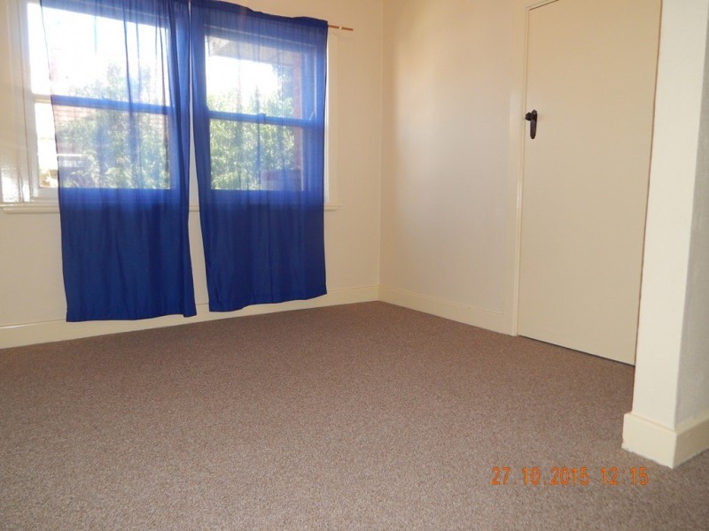 4 339 SMITH STREET, North Albury NSW 2640