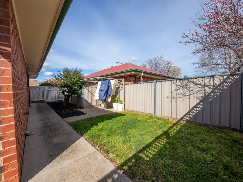 1/9 Whitehall Court, Wodonga VIC 3690