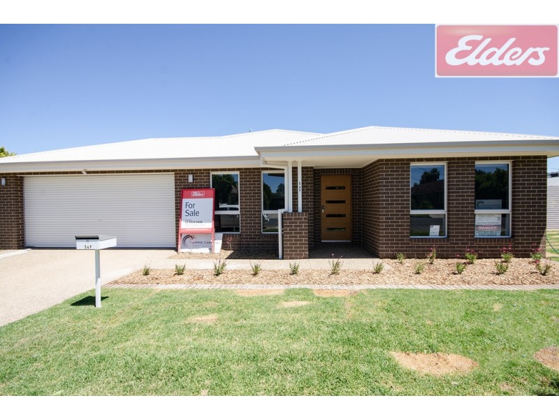 549 Moffat Street, Lavington NSW 2641