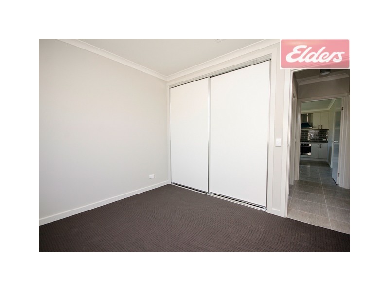 549 Moffat Street, Lavington NSW 2641