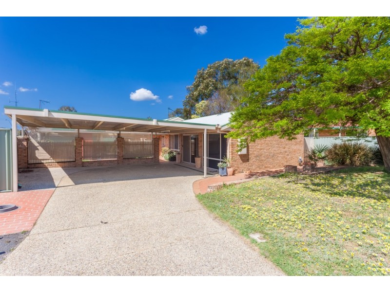 12 Delatite Court, Wodonga VIC 3690