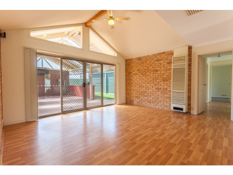 12 Delatite Court, Wodonga VIC 3690