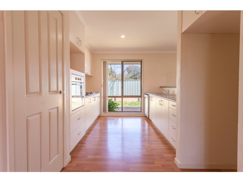 12 Delatite Court, Wodonga VIC 3690