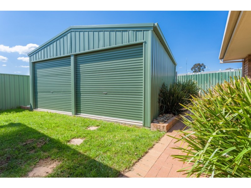 12 Delatite Court, Wodonga VIC 3690