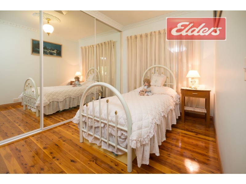 85 Michelle Avenue, Lavington NSW 2641