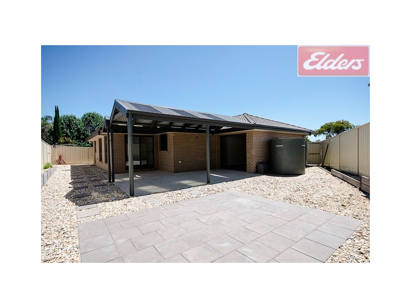 2/478a Rose Street, Lavington NSW 2641
