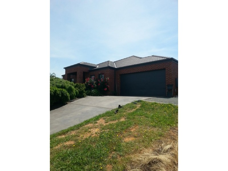 43 Bremer Avenue, Leneva VIC 3691