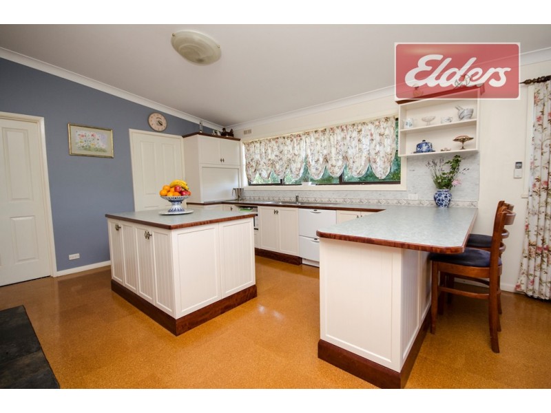 2 Briggs Street, Dederang VIC 3691