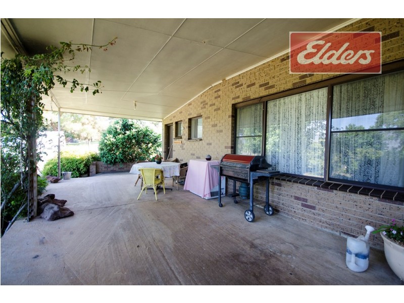 2 Briggs Street, Dederang VIC 3691