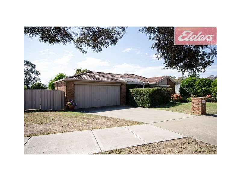 27 Elmslie Circuit, Wodonga VIC 3690
