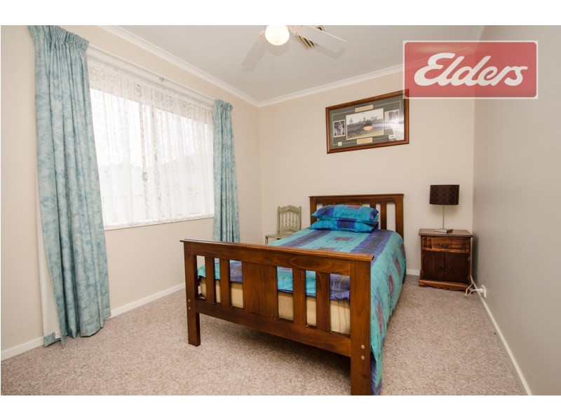 27 Elmslie Circuit, Wodonga VIC 3690