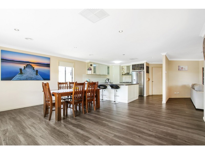 169 Golf Club Drive, Howlong NSW 2643