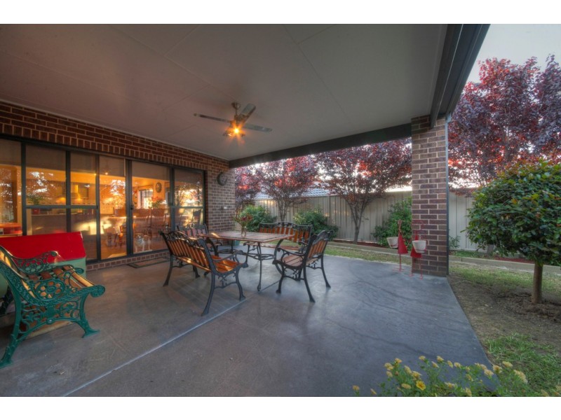 6 Maygar Avenue, Wodonga VIC 3690