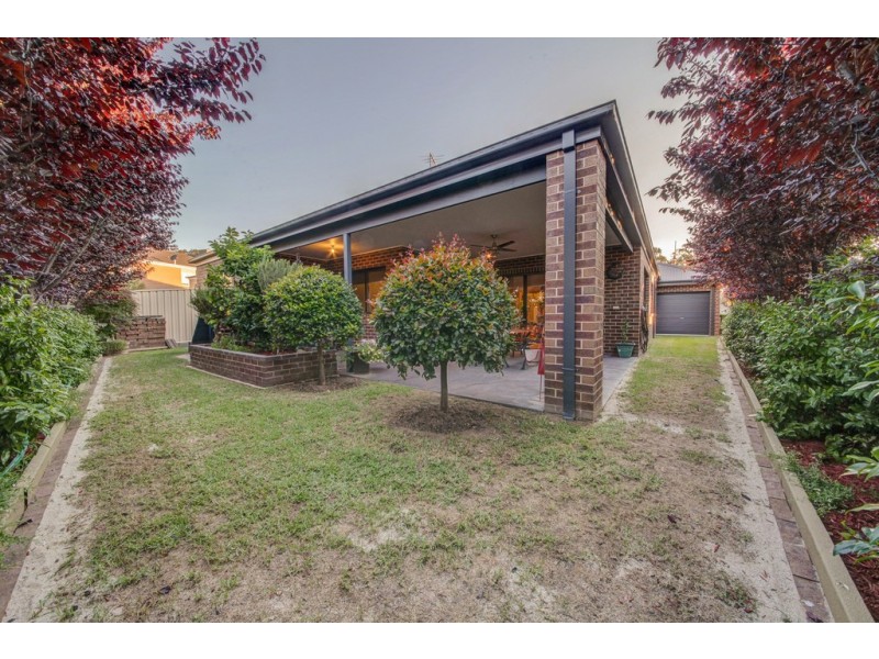 6 Maygar Avenue, Wodonga VIC 3690