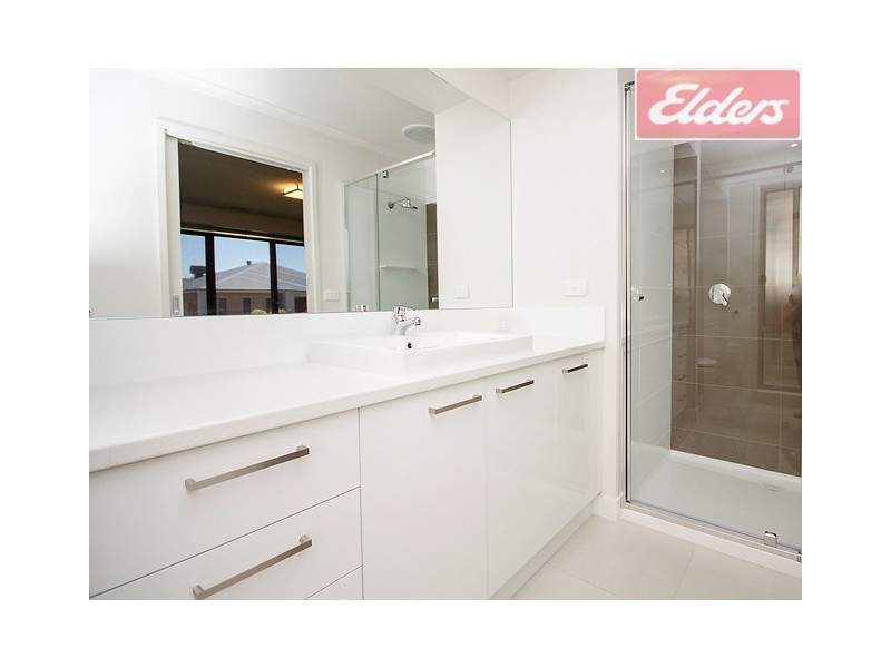 5 Coverdale Drive, Wodonga VIC 3690