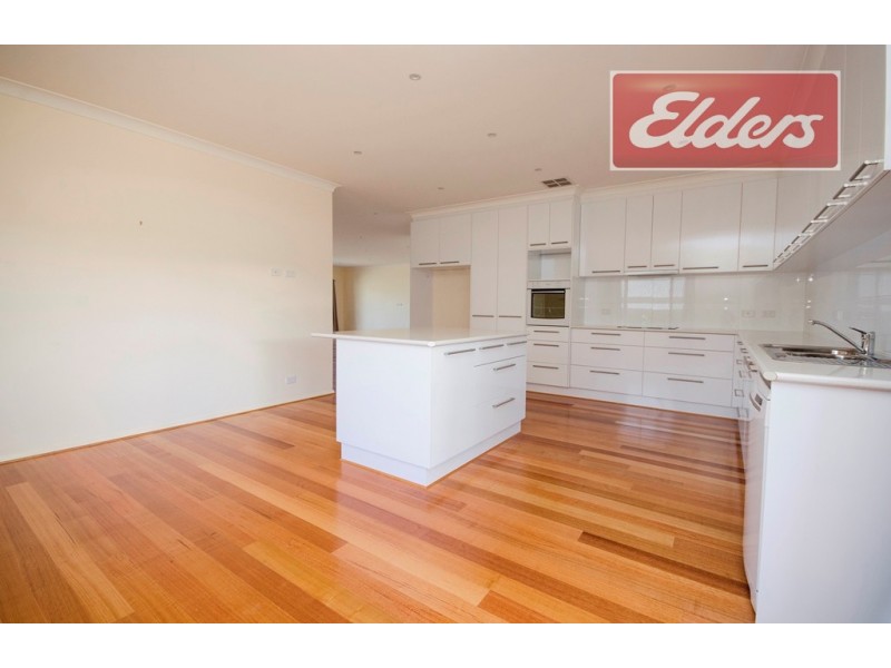 4 Heilmann Place, Leneva VIC 3691