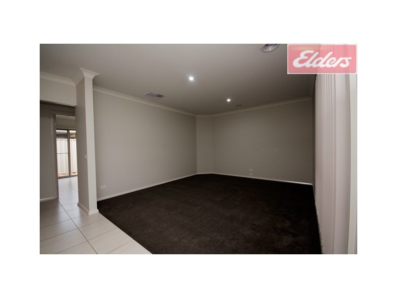 17 Parnaby Street, Wodonga VIC 3690