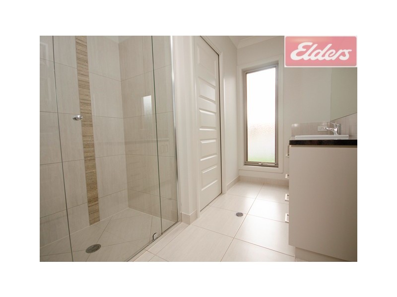 17 Parnaby Street, Wodonga VIC 3690