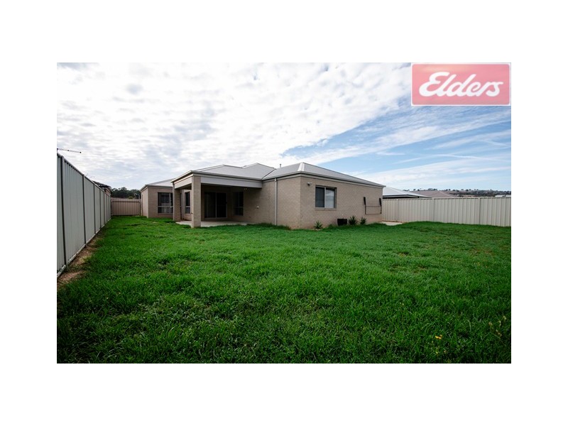 17 Parnaby Street, Wodonga VIC 3690