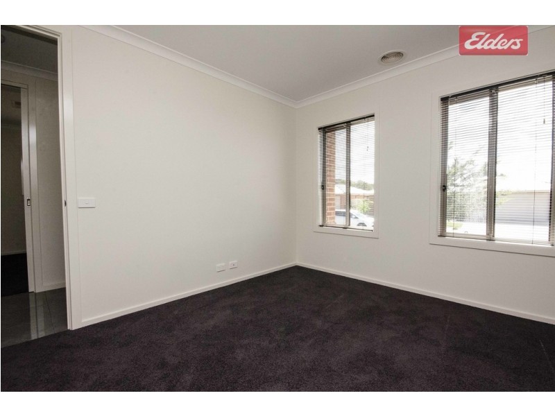 24 Parnaby Street, Wodonga VIC 3690