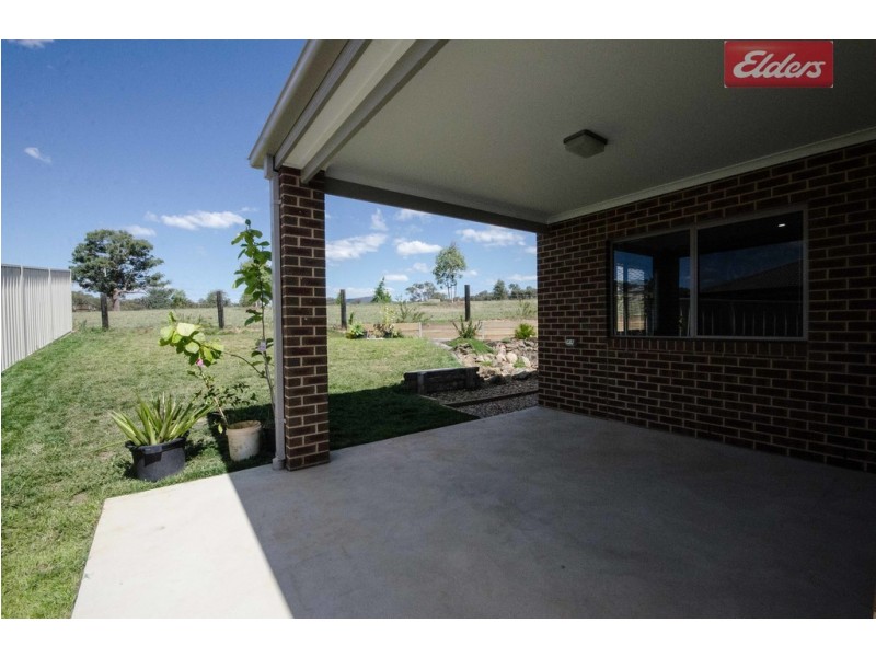 24 Parnaby Street, Wodonga VIC 3690