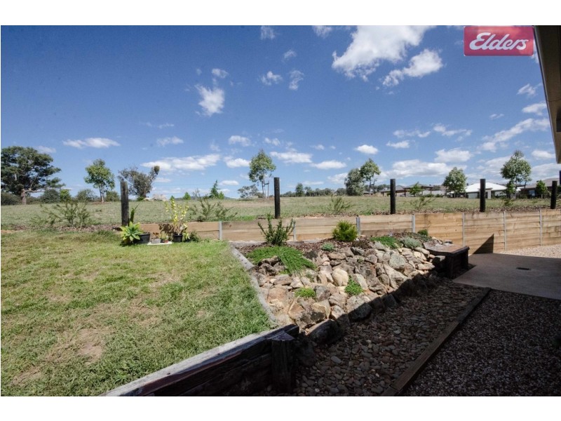 24 Parnaby Street, Wodonga VIC 3690