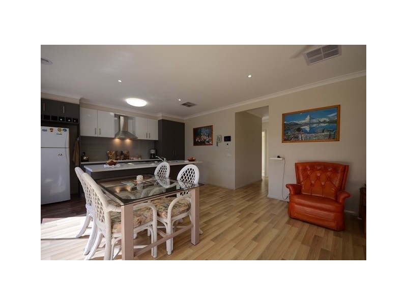 40 Lysterfield Lane, Wodonga VIC 3690