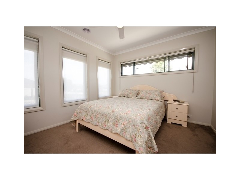 40 Lysterfield Lane, Wodonga VIC 3690