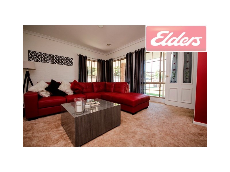 906 Padman Drive, West Albury NSW 2640