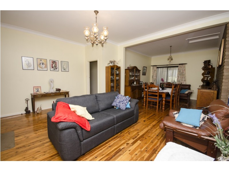 2 Briggs Street, Dederang VIC 3691