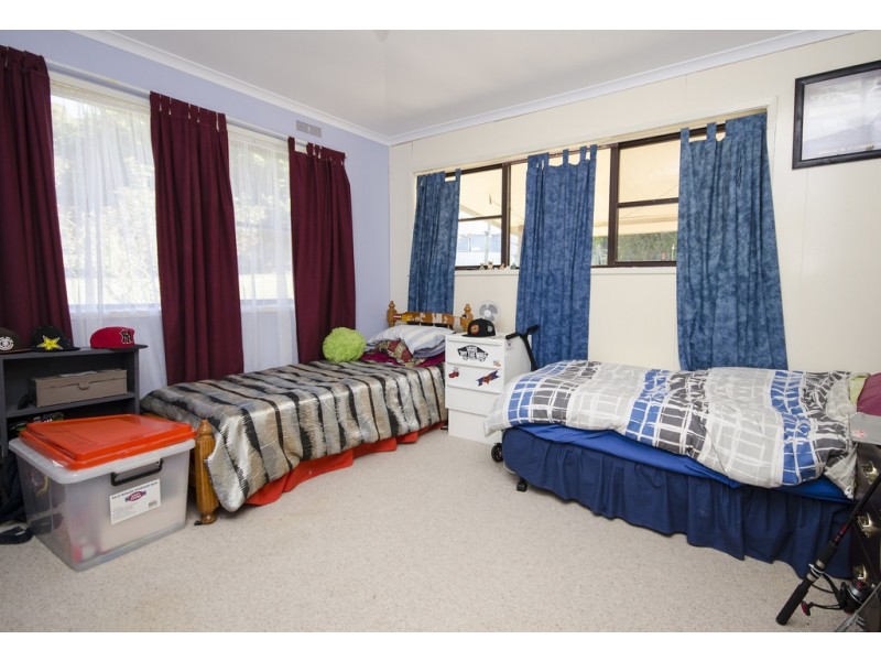 2 Briggs Street, Dederang VIC 3691