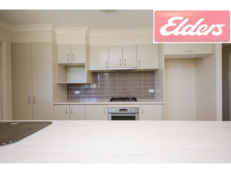 8 Warbler Street, Thurgoona NSW 2640