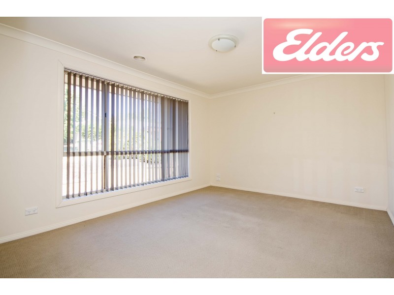 8 Warbler Street, Thurgoona NSW 2640