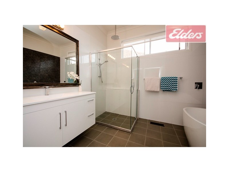 10 Wilson Street, Wodonga VIC 3690