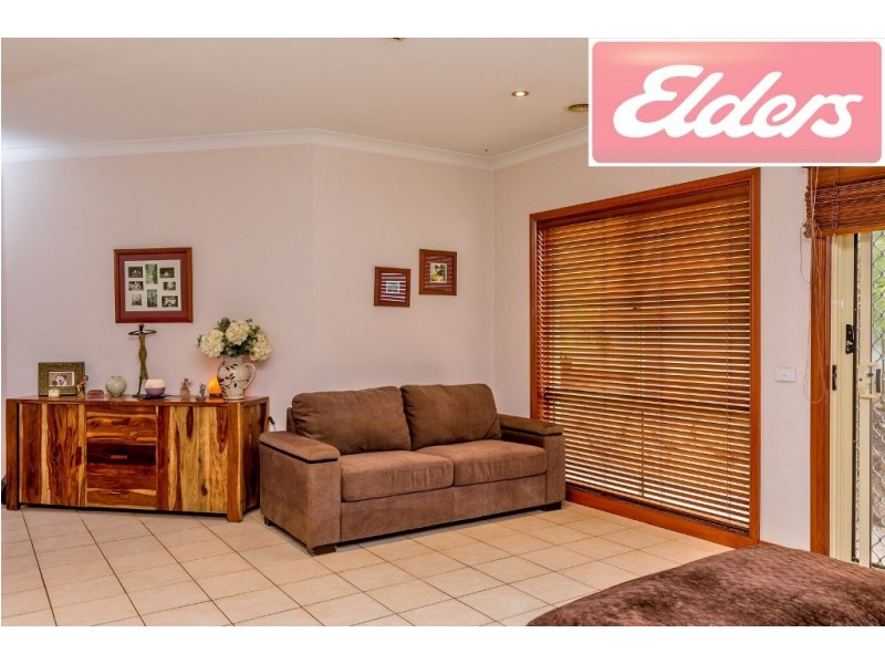 3 Newton Circuit, Thurgoona NSW 2640