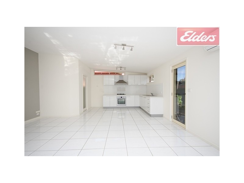 721 Young Street, Albury NSW 2640