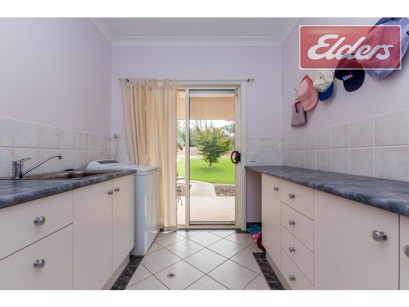 100 Sarah Street, Gerogery NSW 2642
